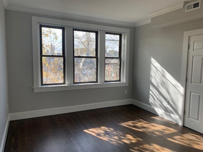 Foto del edificio - 101 Longwood Ave