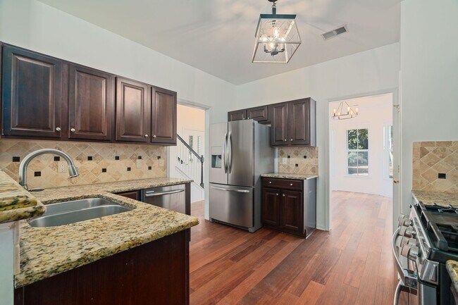 Foto del edificio - Serene Marsh Retreat in Mount Pleasant