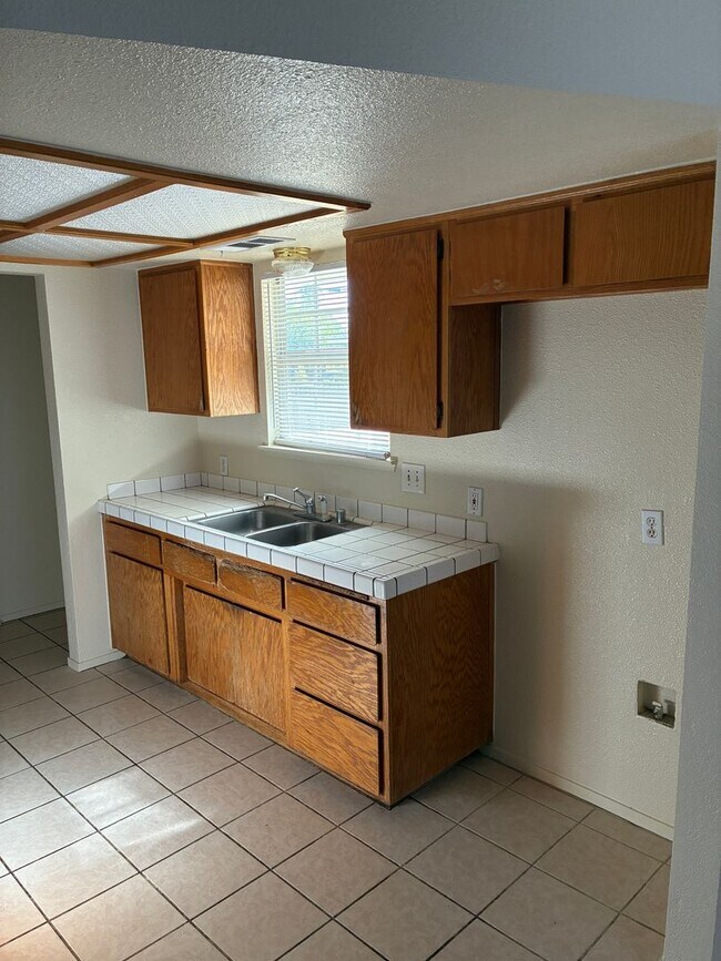 Foto del edificio - 3 Bedroom 2 Bath Home