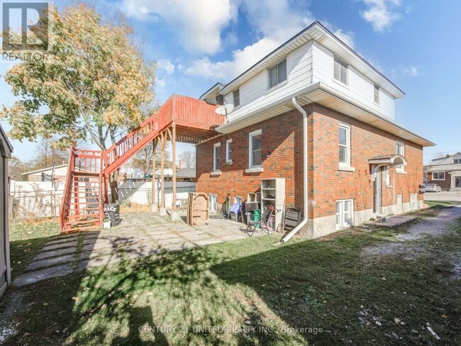 Building Photo - 99 Haig St