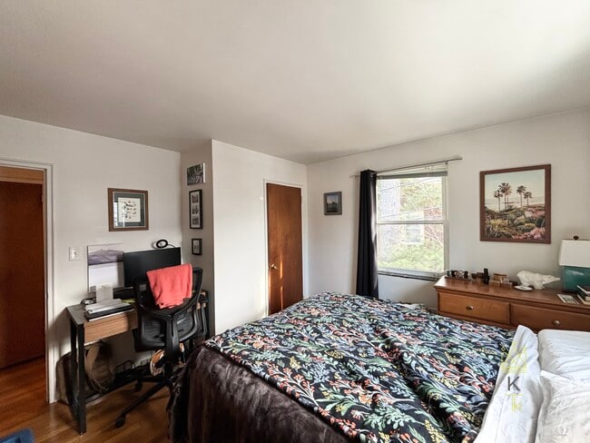 Building Photo - 47 Broadway