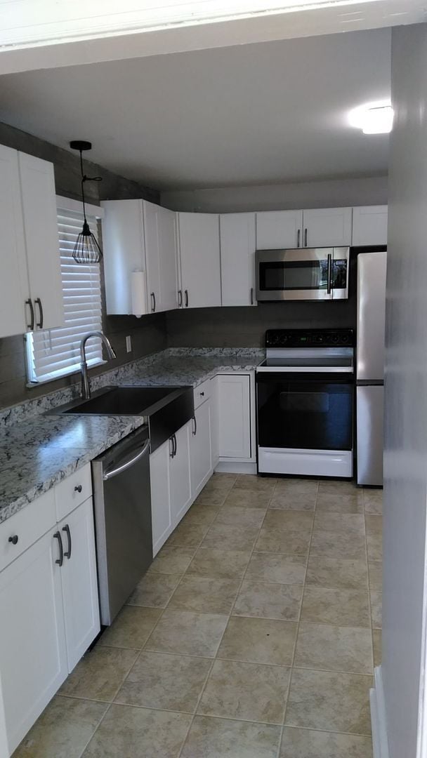 Building Photo - Fully Bricked Ranch Home in Monroe!