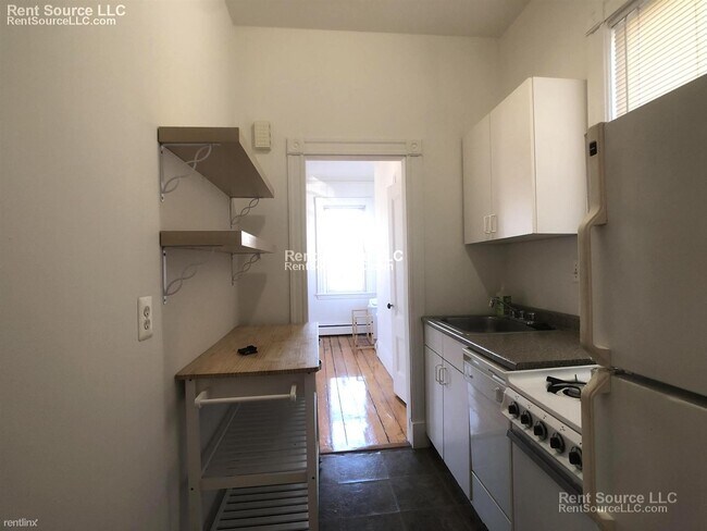 Building Photo - 1 br, 1 bath House - 102 Pearl St