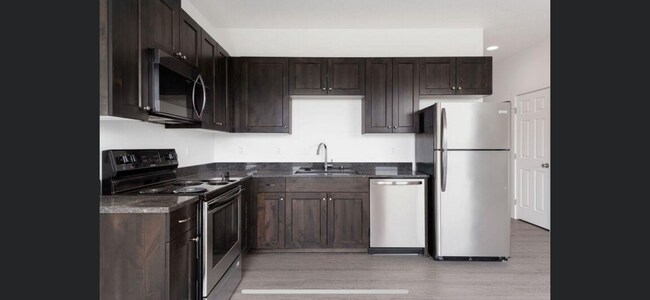 Foto del edificio - 6995 Sully Ln