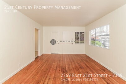 Foto del edificio - 2369 E 21st St