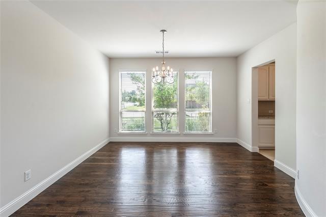 Building Photo - 16301 Benbrook Blvd