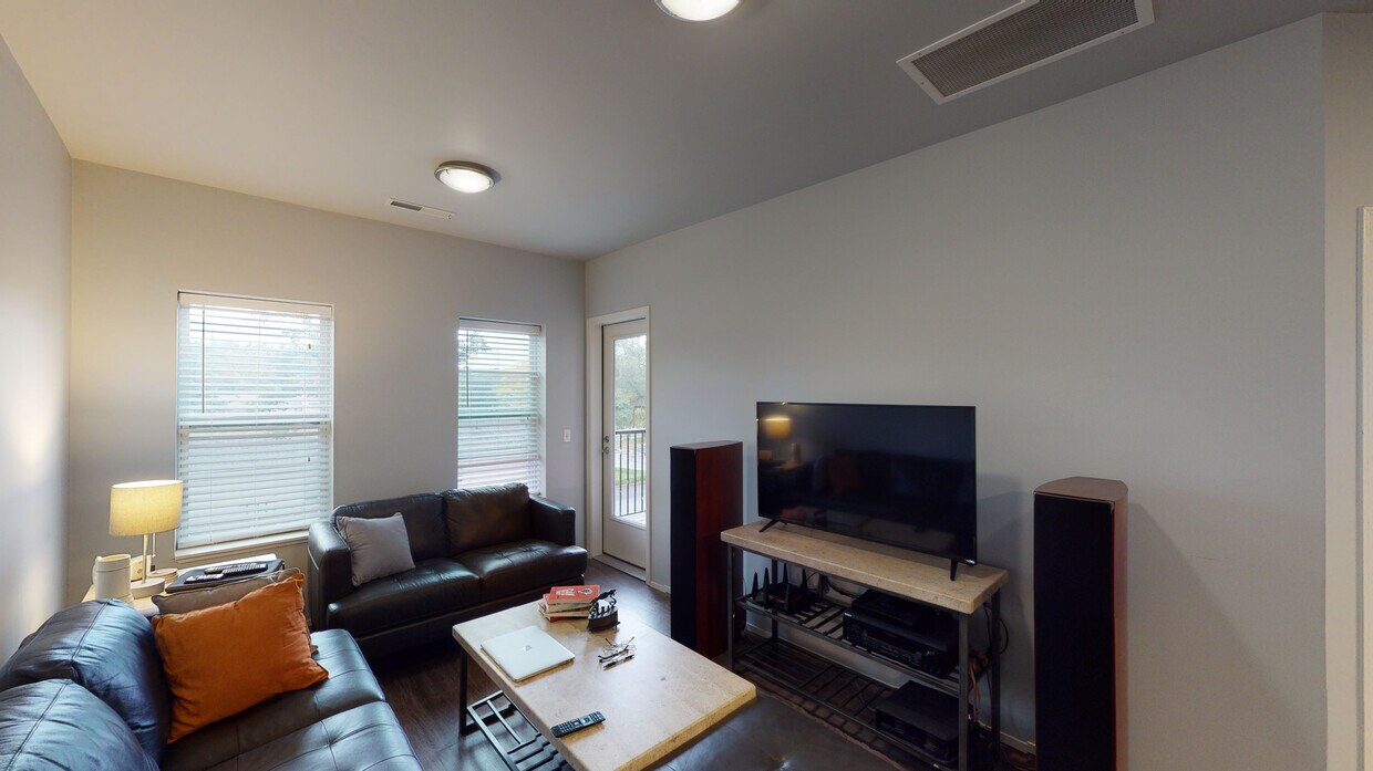 Photo - Red Cedar Flats Apartments