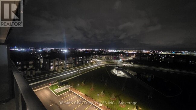 Building Photo - 15 Skyridge Dr