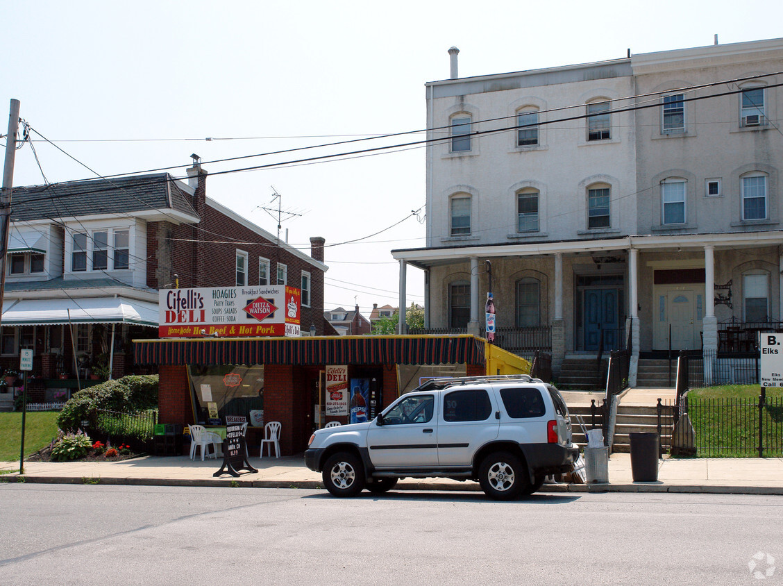 Primary Photo - Bldg A