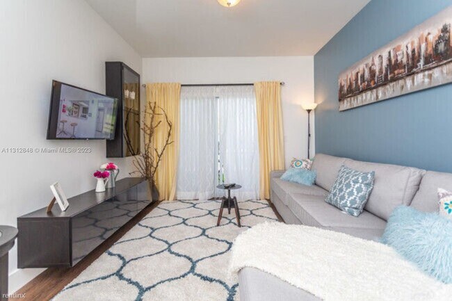 Building Photo - 2 br, 2 bath Condo - 25011 SW 130th Ave # 2BD