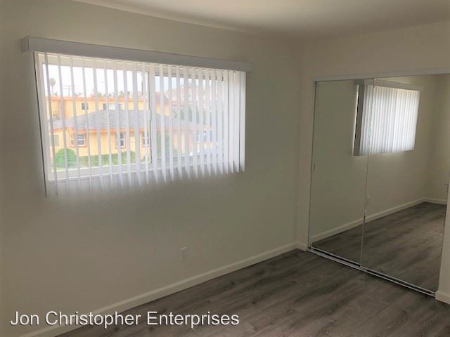 Foto del edificio - 16852 Sims Lane