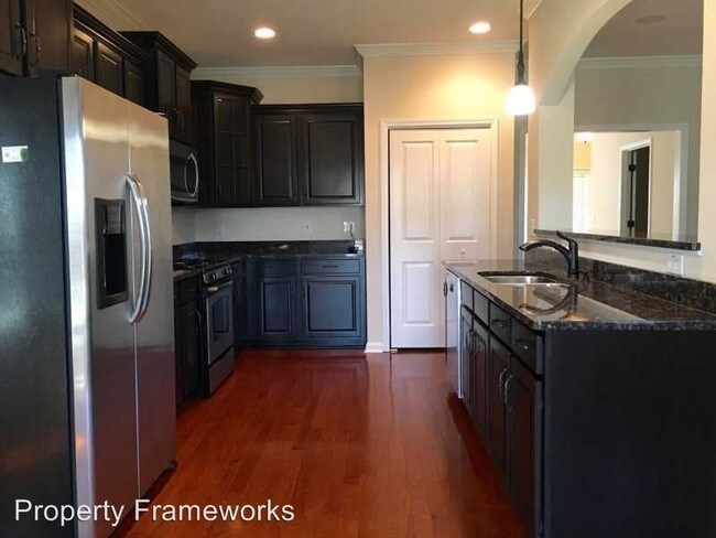 Foto del edificio - 1040 Landon Place Dr