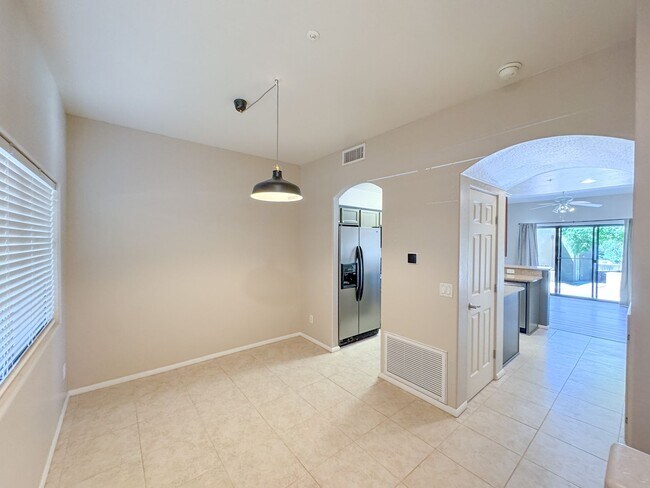 Foto del edificio - TWO STORY CONDO - RIMROCK/MONTEZUMA- BEAVER CREEK RD