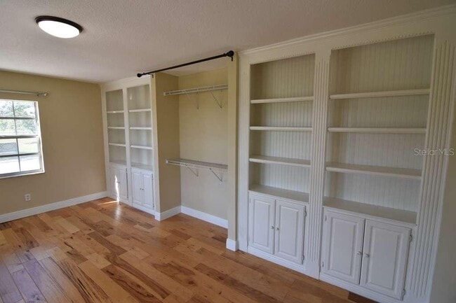 Building Photo - 3233 Hickory Tree Rd