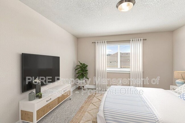 Building Photo - 588 NE Alderwood Dr