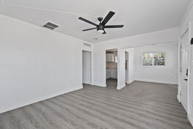 Foto del edificio - 731 W Pepper Pl
