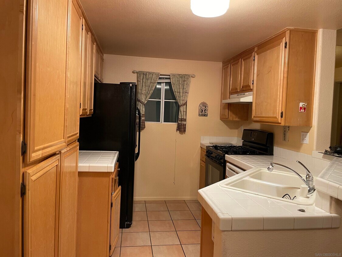 Primary Photo - 11215 Affinity Ct