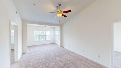 Interior Photo - Ashton at Waterford Lakes