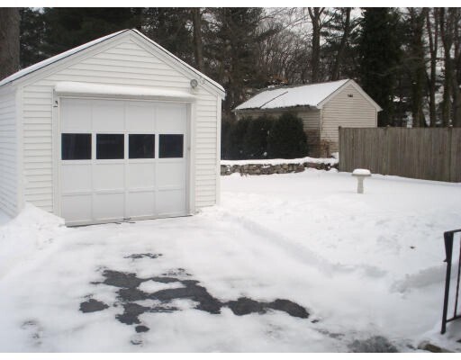 Primary Photo - 32 Lyman Rd