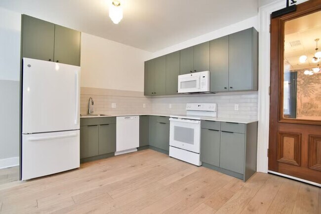 Foto del edificio - 30 W Broad St