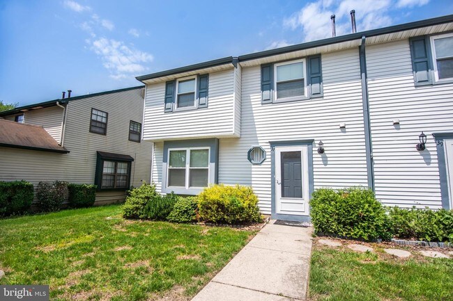 Foto del edificio - 37 Hyacinth Ln