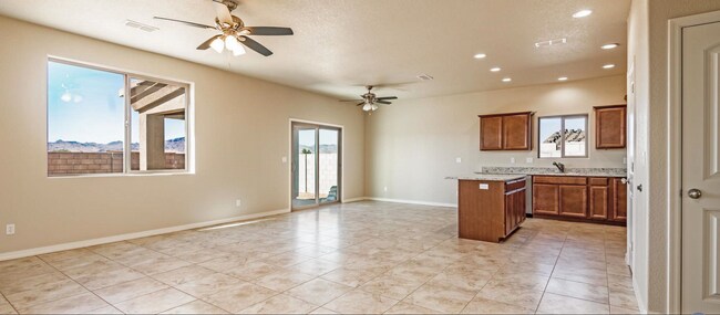 Building Photo - 3421 Sonora Desert St