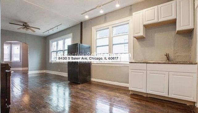 Foto del edificio - 8430 S Baker Ave