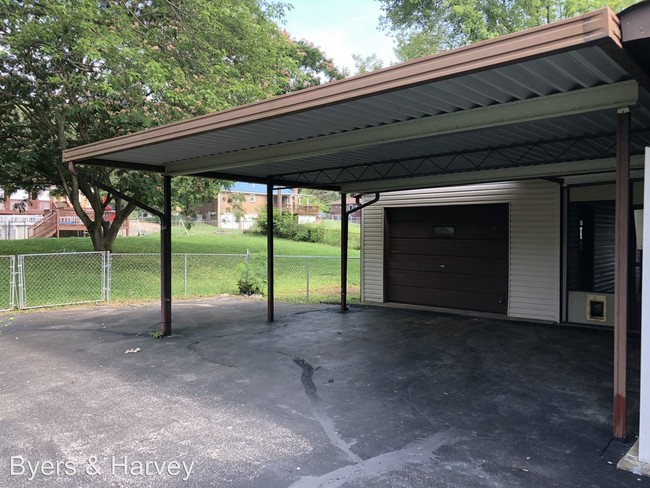 Building Photo - 3 br, 1.5 bath House - 109 Vivian Dr