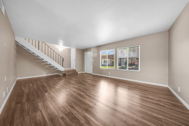 Foto del edificio - 4446 Seminole Way
