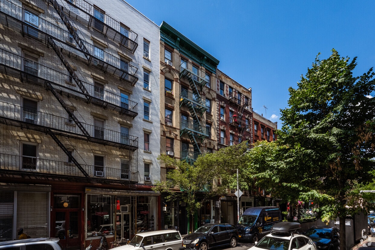 105 Thompson St, New York, NY 10012 Apartments in New York, NY