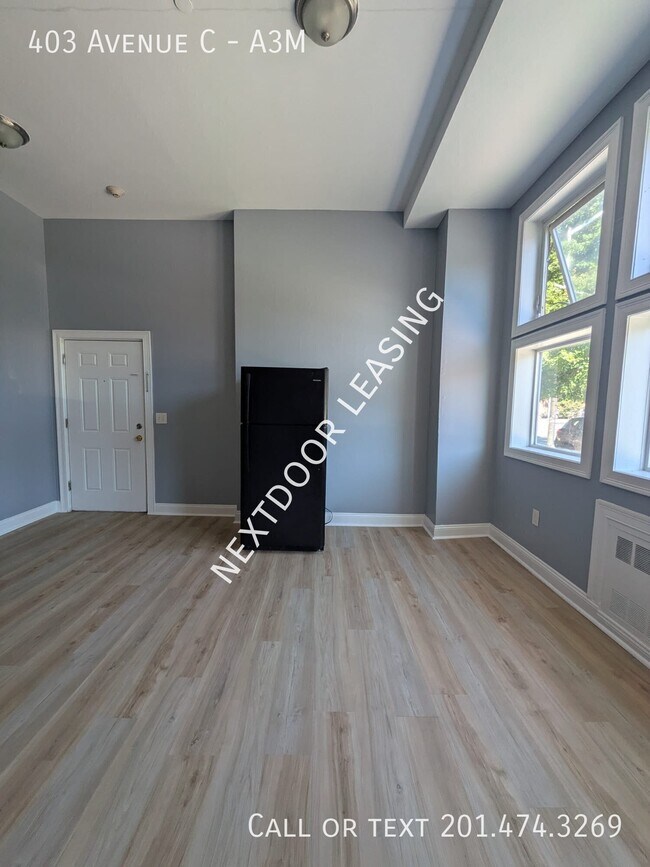 Building Photo - 403 Avenue C