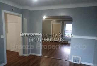 Building Photo - 826 Mason St