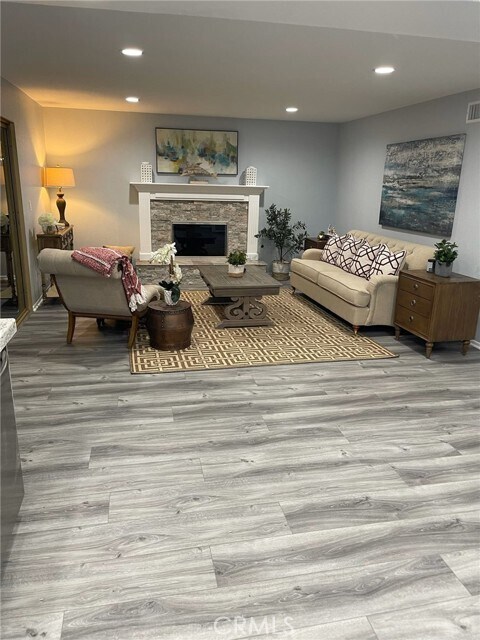 Foto del edificio - 14611 Alder Ln