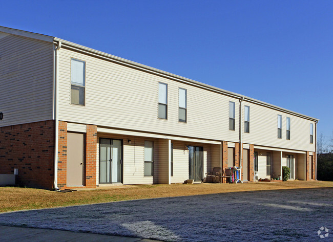 Building Photo - Woodridge Apartments