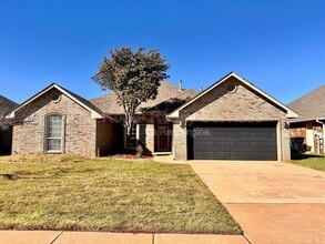 Building Photo - 14001 Korbyn Dr