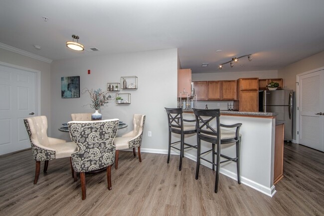 Kitchen/Dinette - Heritage at Settlers Landing Apartments