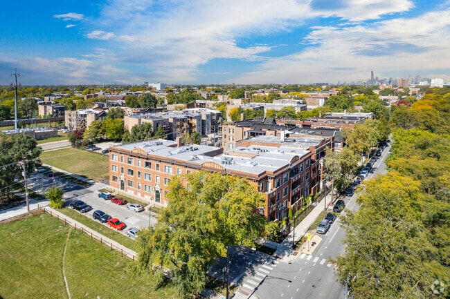 Aerial Photo - Parkville Condominiums