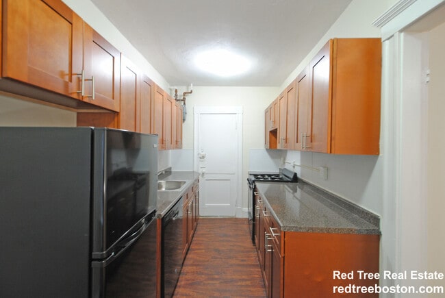 Photo - 1163 Boylston St Apartment