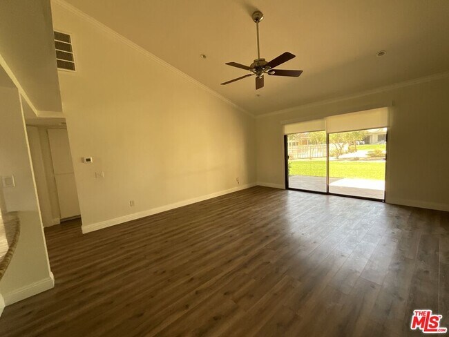 Building Photo - 40588 Pebble Beach Cir
