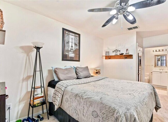 Foto del edificio - 710 Siena Palm Drive, Unit 103
