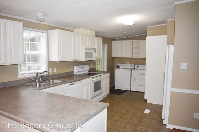 Foto del edificio - 3 br, 2 bath House - 460 Lilly Lane