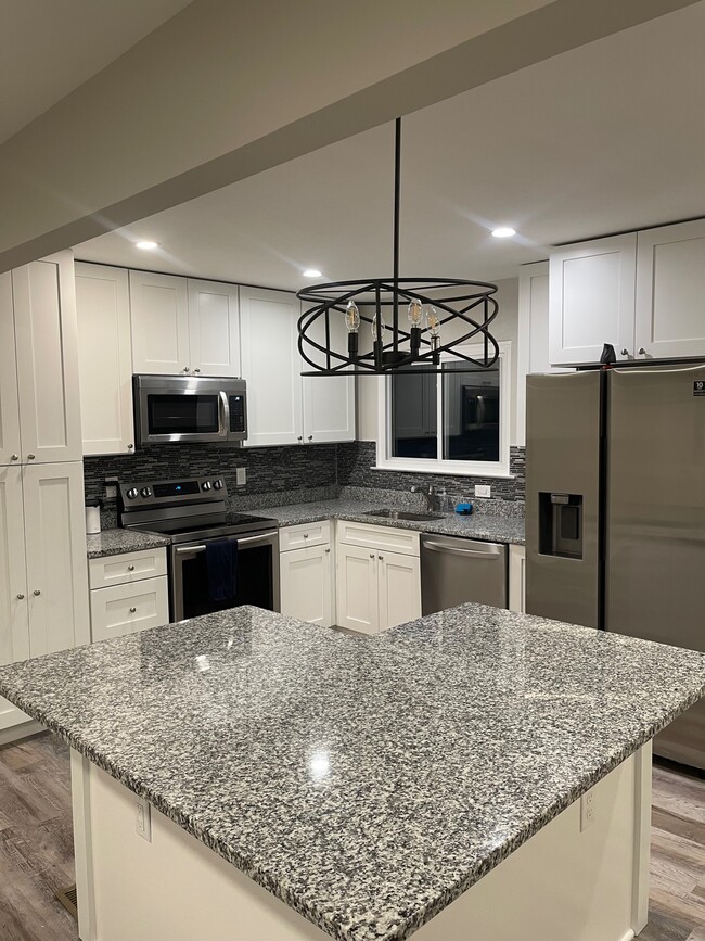 Kitchen - 3505 24th Ave