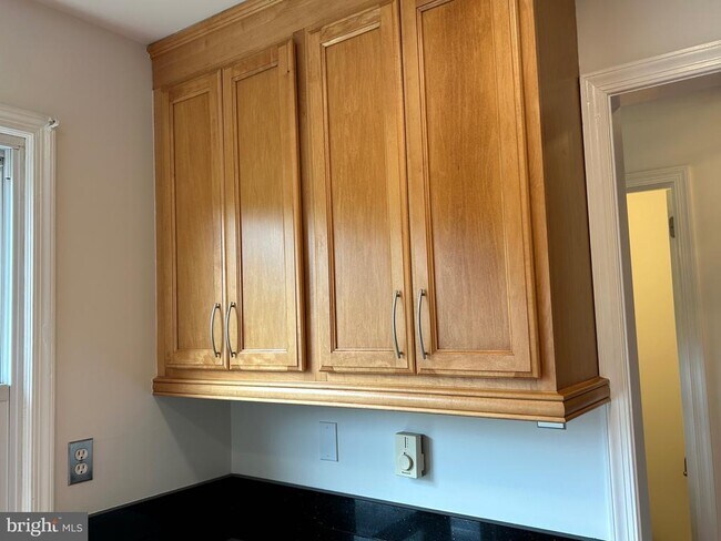 Foto del edificio - 326 Rock Spring Dr SW