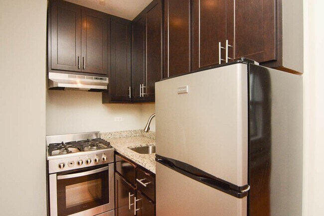 Foto del edificio - 612 W Patterson Ave