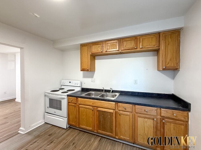 Foto del edificio - 7798 American St