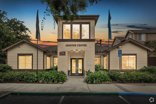 Apartments Downtown Hayward