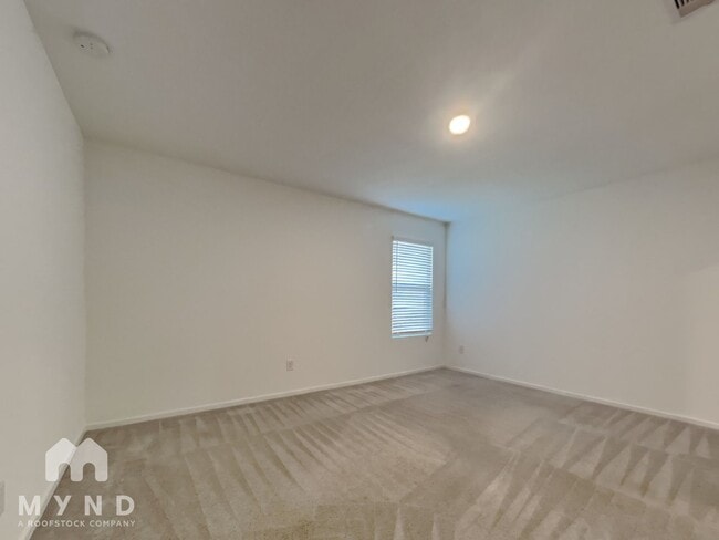 Building Photo - 21645 Balzola Ln