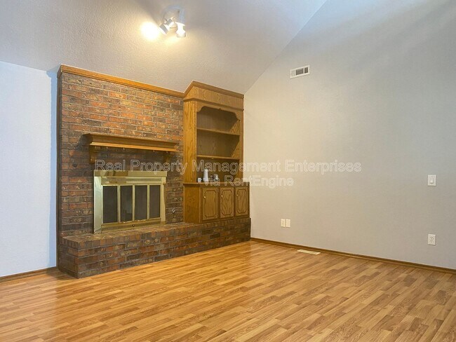 Foto del edificio - 1304 SE 3rd St