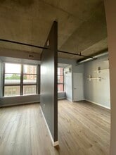 Building Photo - 1300 N St NW