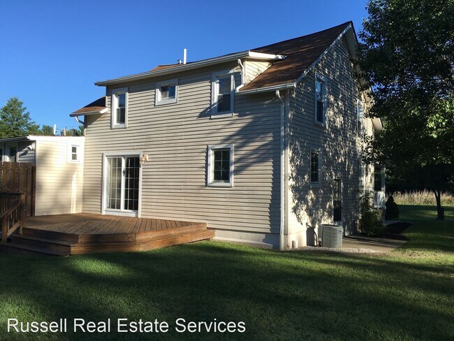 Foto del edificio - 4 br, 1.5 bath House - Streetsboro St. W. 546